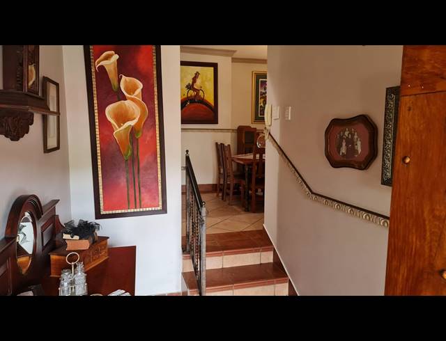 3 BEDROOM FREESTANDING FOR SALE IN SAFARI GARDENS